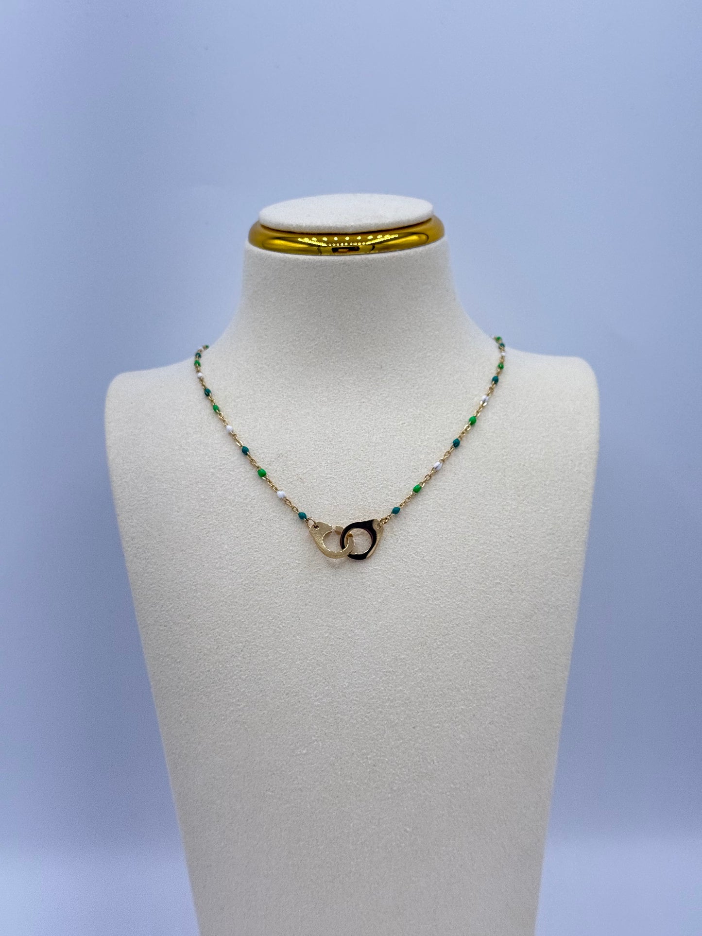 Collier menottes vert blanc