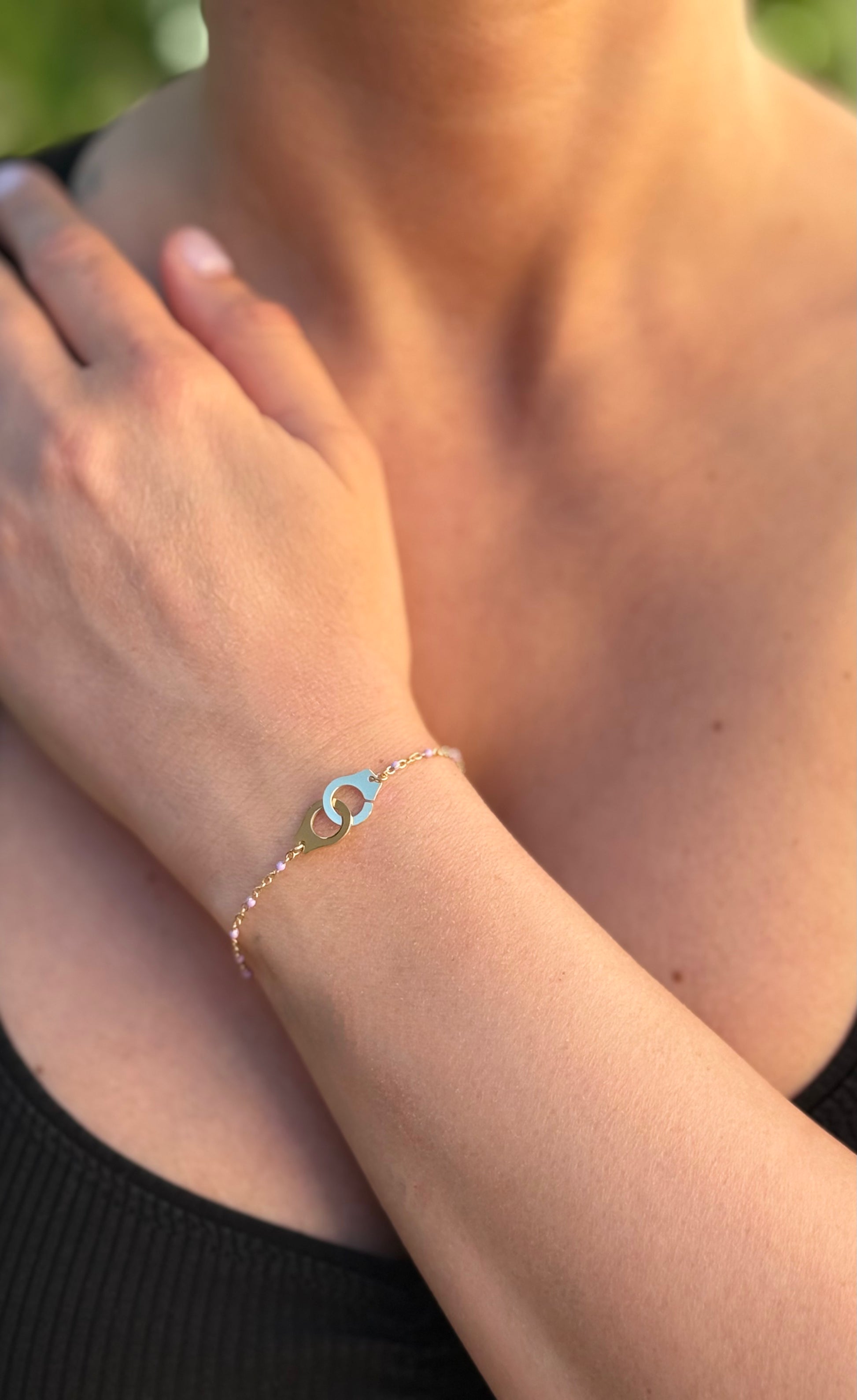 Bracelet menottes lila P